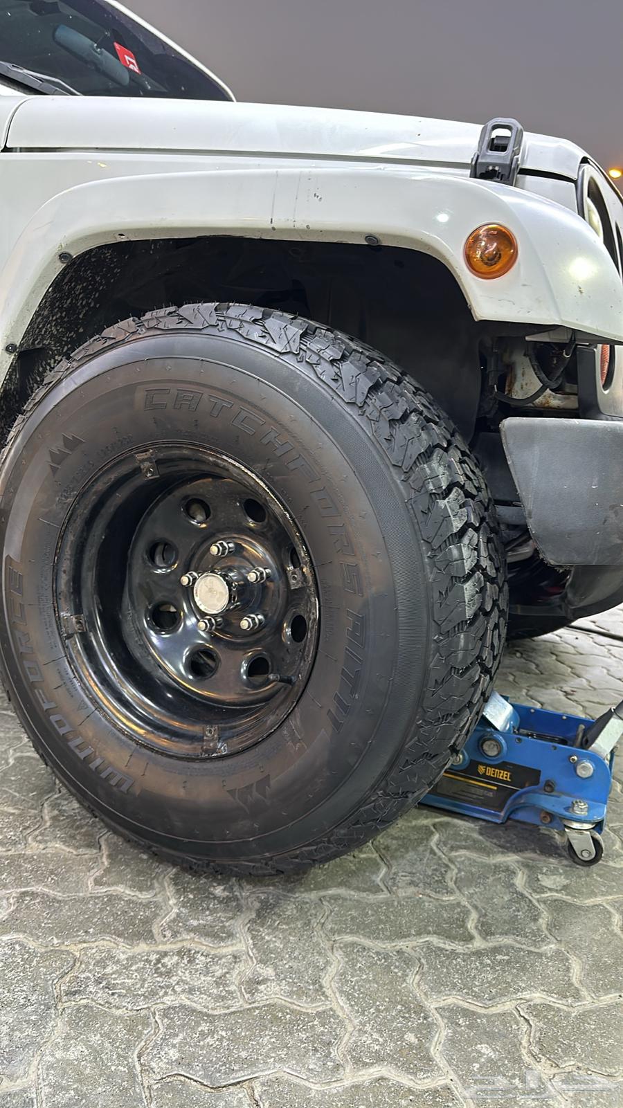 4 كفرات نص حجري 285 75 1664586750164866110