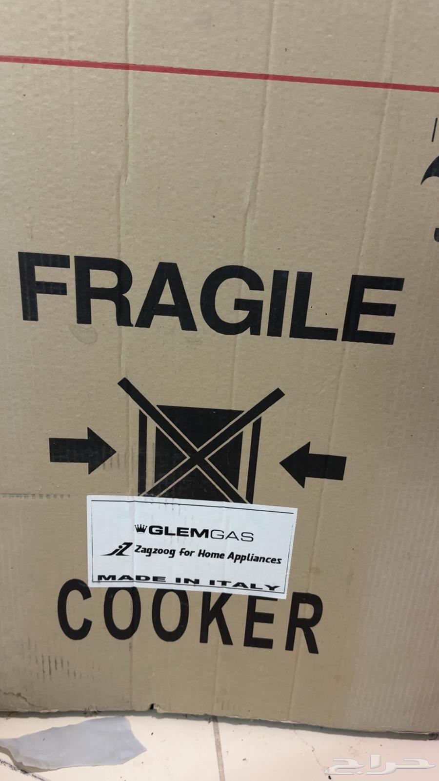 لبيع فرن كهربائي جديد بكرتونه64423198664961110