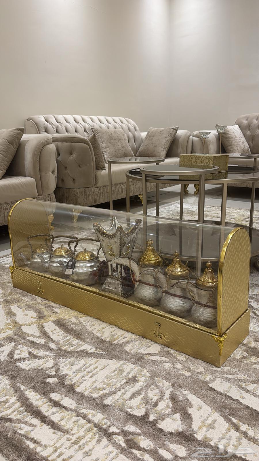 طقم دلال وأباريق فاخر - وكالة جديد اقل من السعر الأصلي64421040103811110