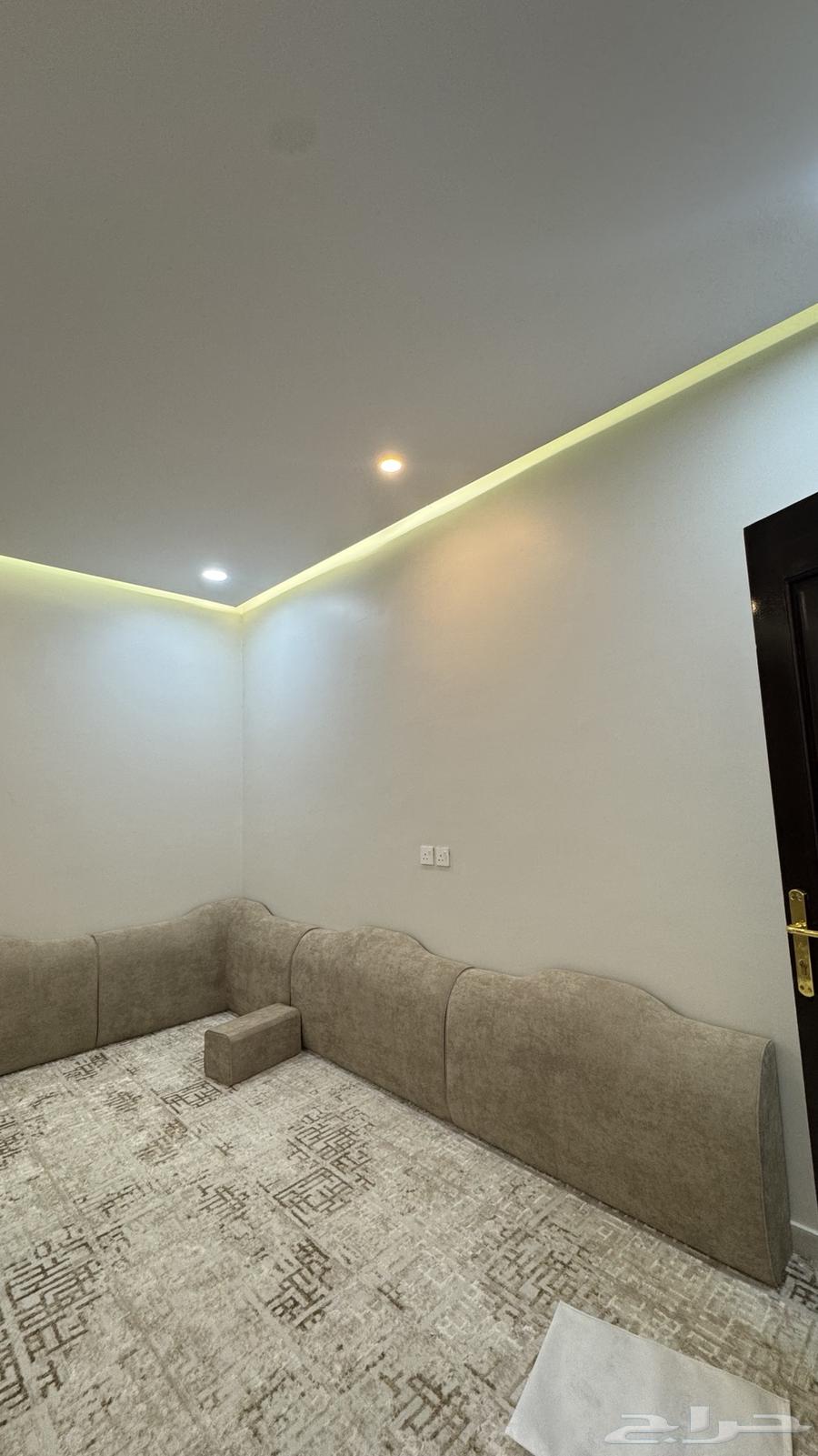 Council and curtain64433686574978110