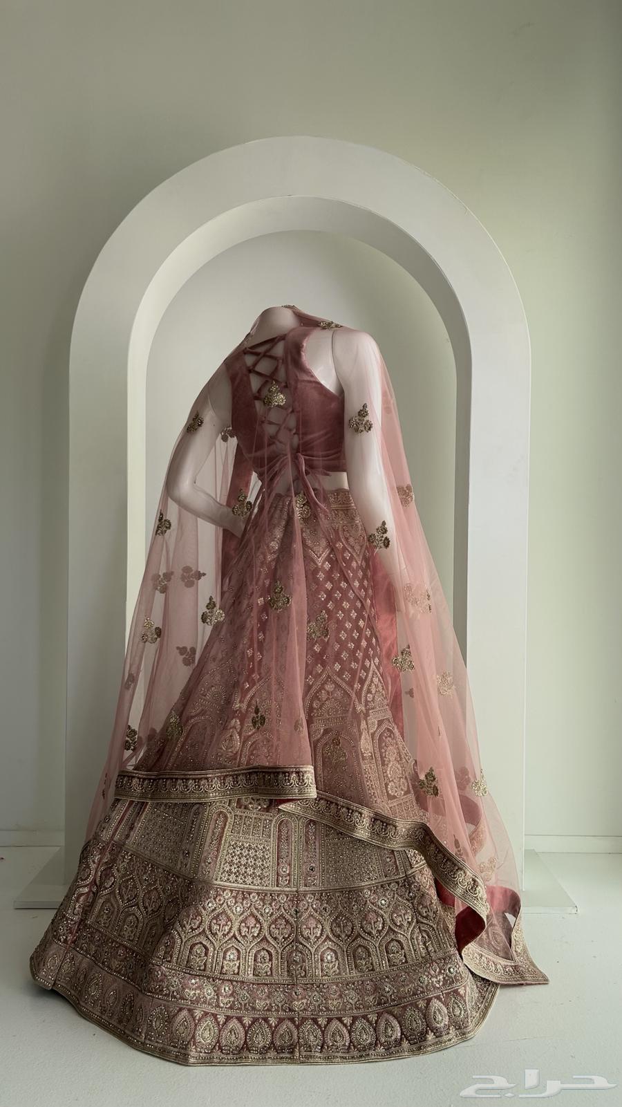 ساري هندي للبيع64423448830338113