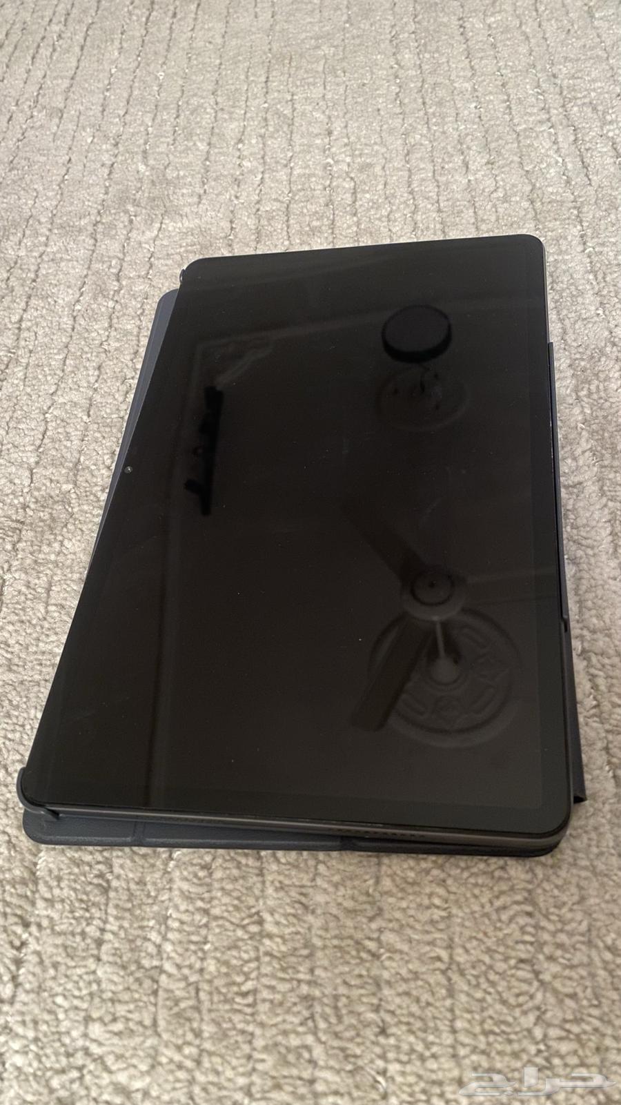 ايباد Honor يأتي معه شاحن الوكالة وكفر في نفس الوقت ستاند64425797514881112