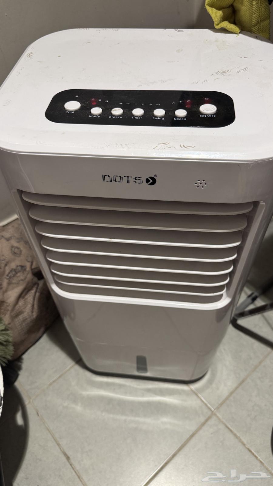 مكتبة تلفزيون معلق جديد مااستخدمتها أبدا ومكيف جديد للبيع64419522531075113