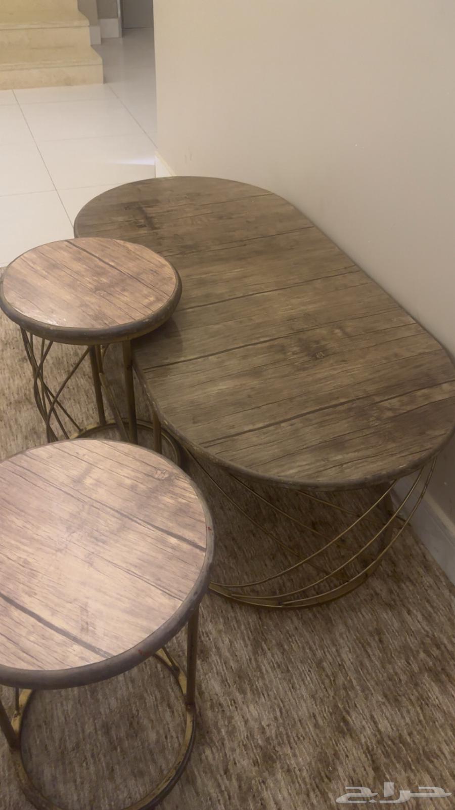 Long large sitting room table with 4 singles64424307300482110