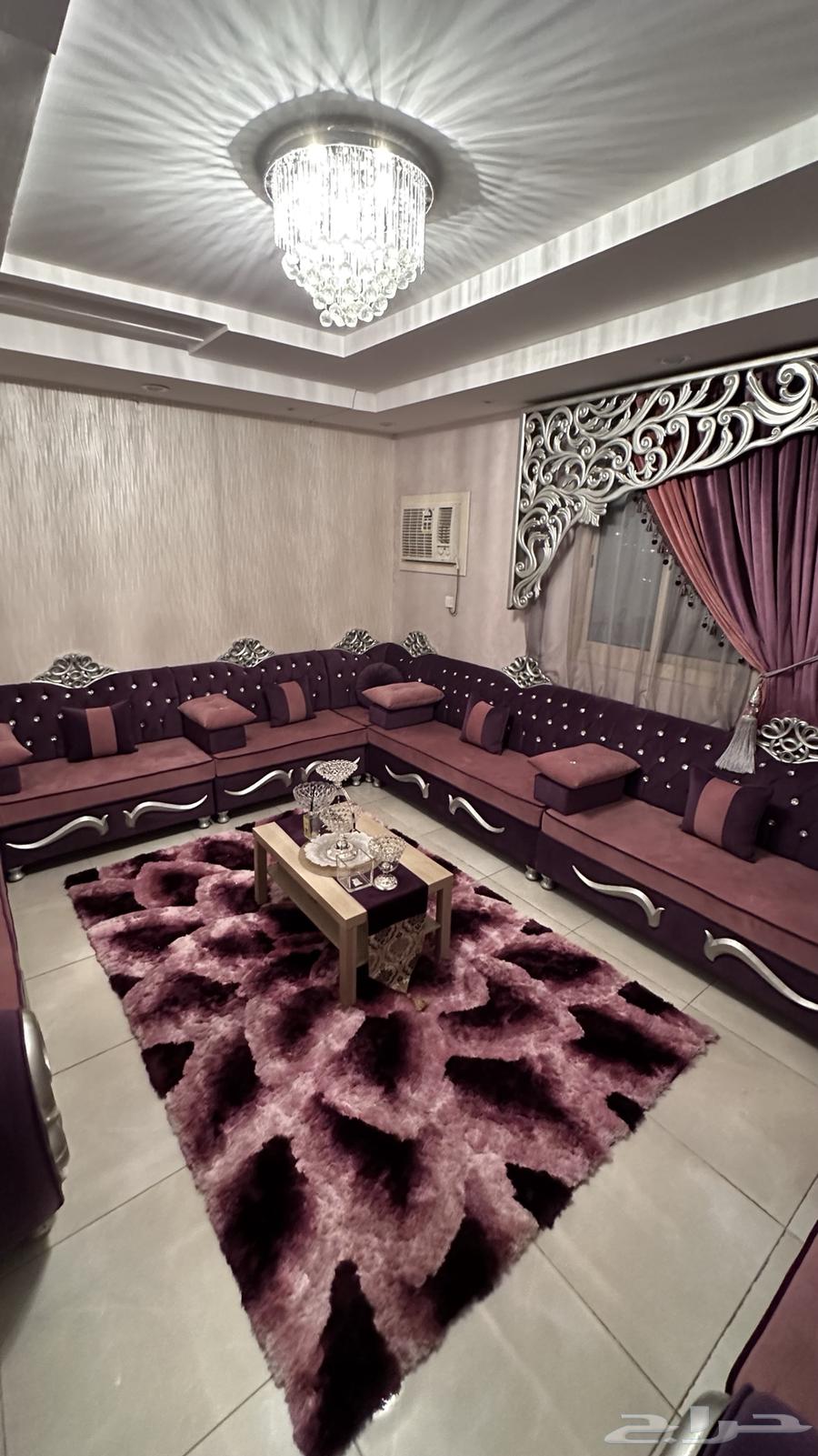 اثاث غرفه جلوس نظيف جدا للبيع64422503179009110