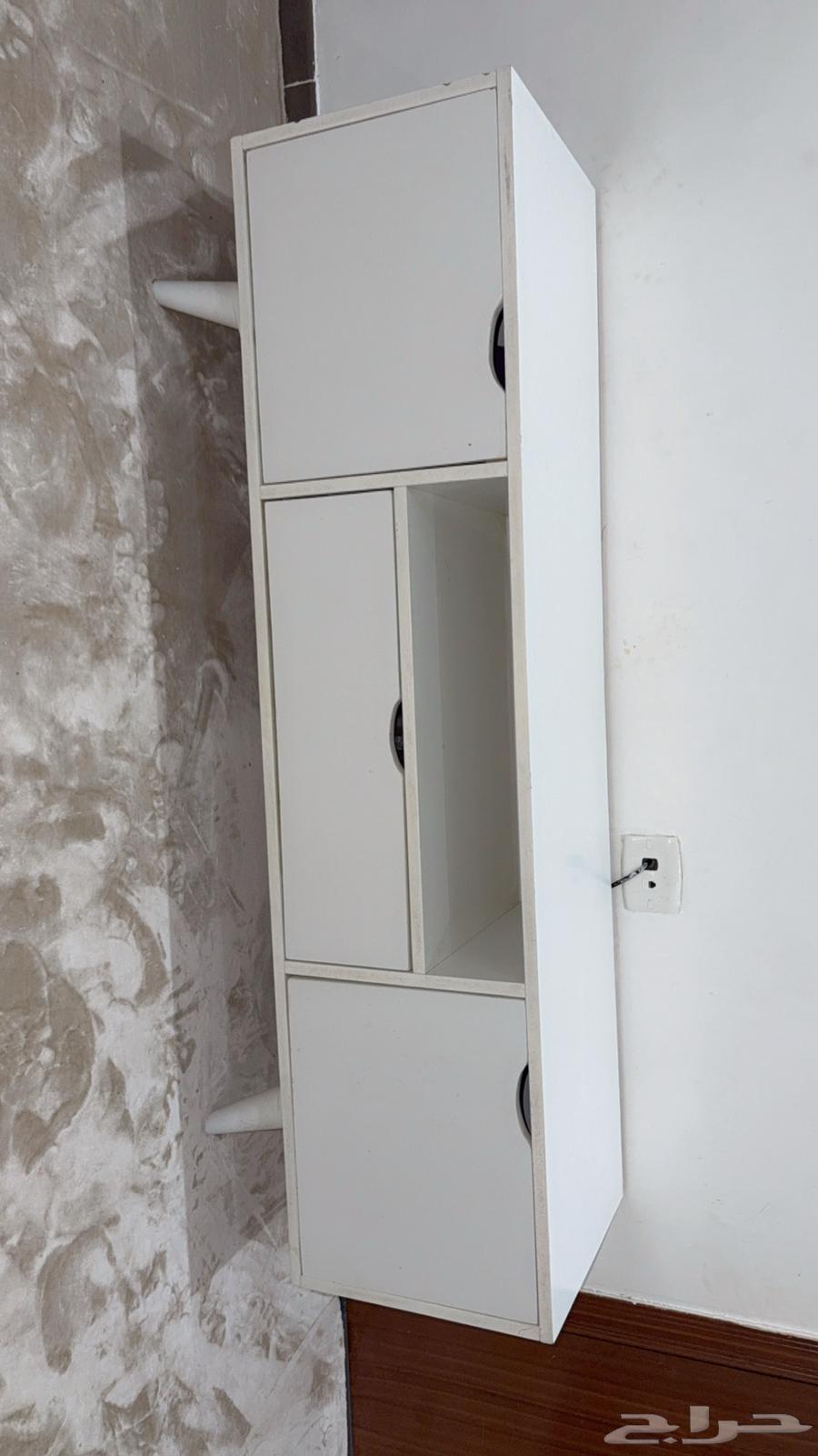 طاولة شاشه64425690579201111