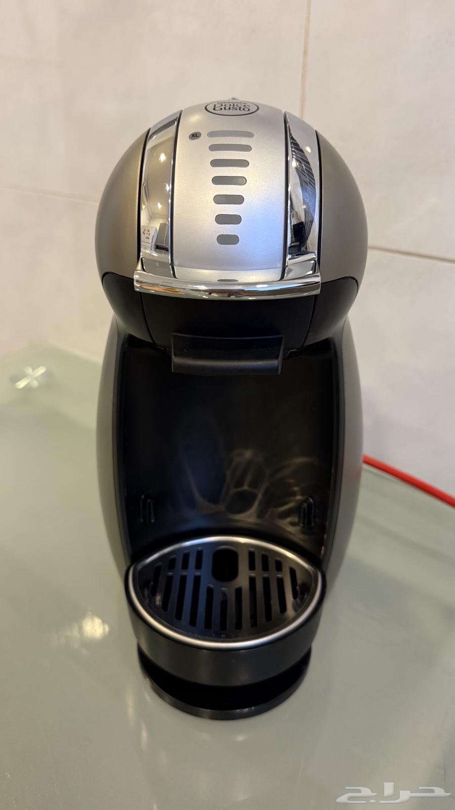 ماكينة قهوة شبه جديدة نسبريسو nespresso dolce gusto64423917790594111