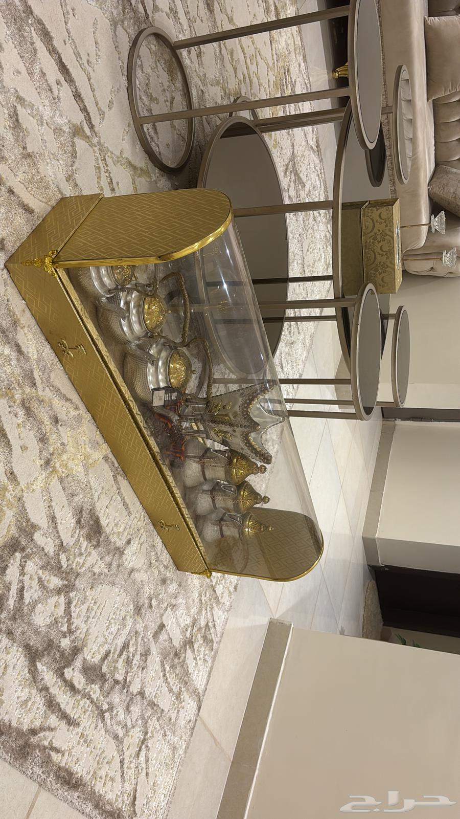 طقم دلال وأباريق فاخر - وكالة جديد اقل من السعر الأصلي64421040103811113