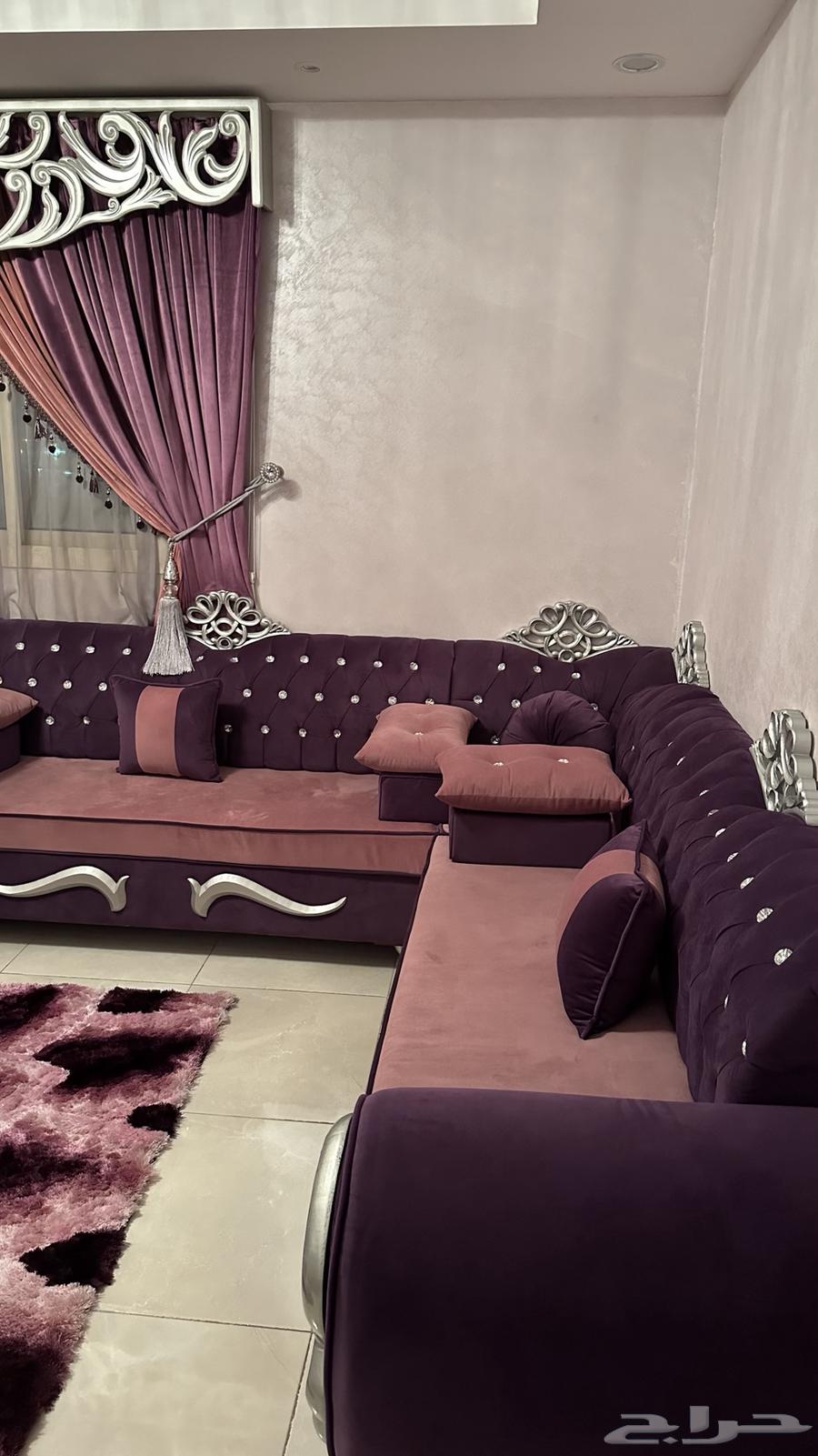 اثاث غرفه جلوس نظيف جدا للبيع64422503179009111