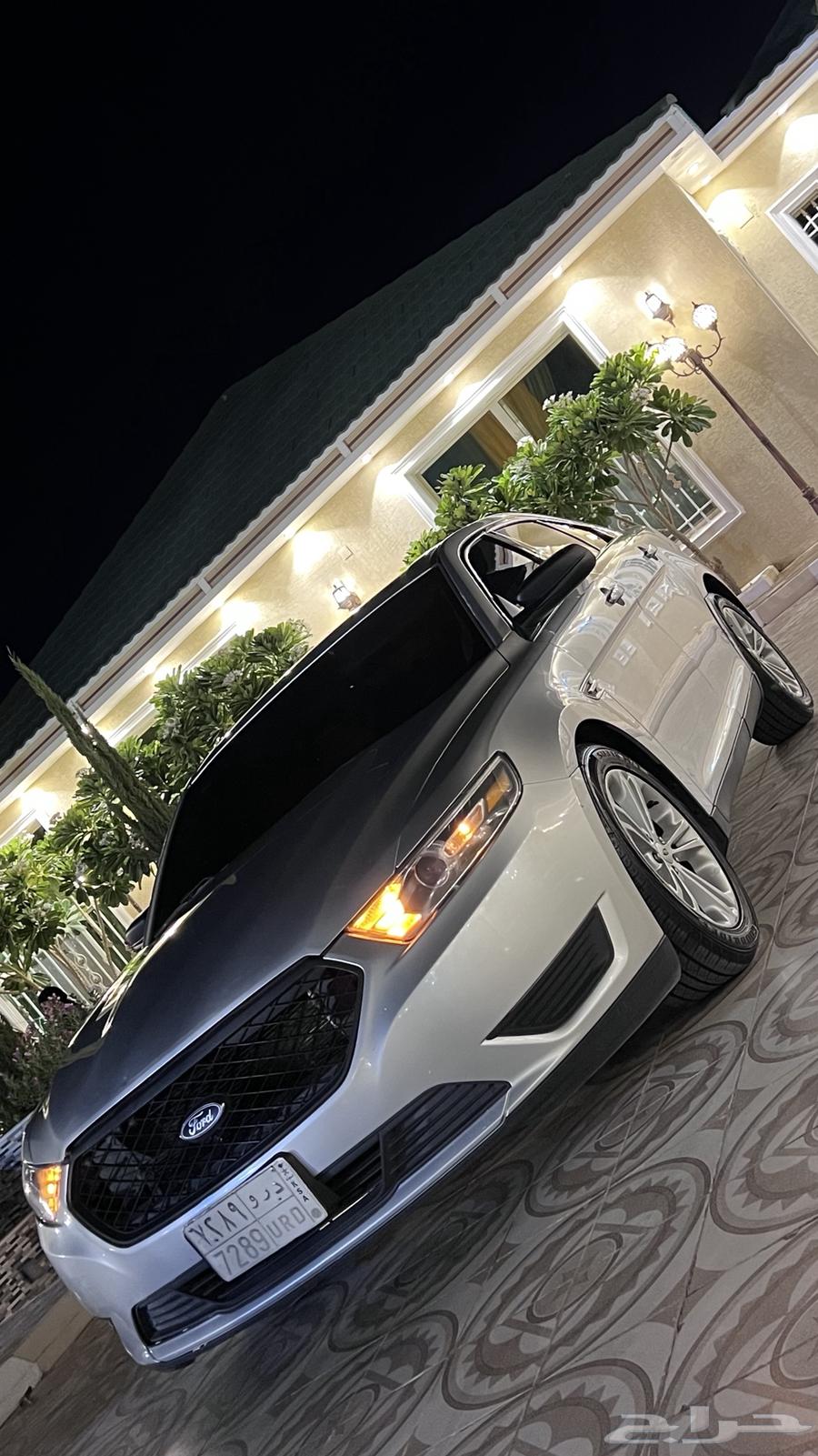 شبك فورد تورس بوليسي للبيع نضيف64579211531906110