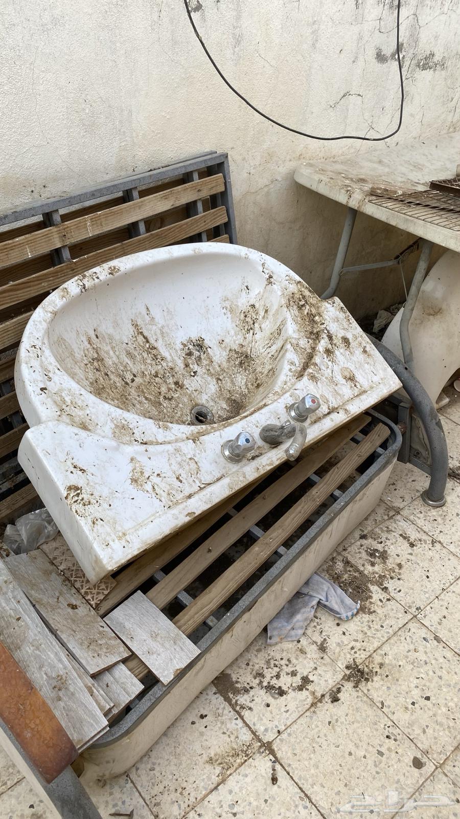 للبيع سكراب خردوات64420135500546114