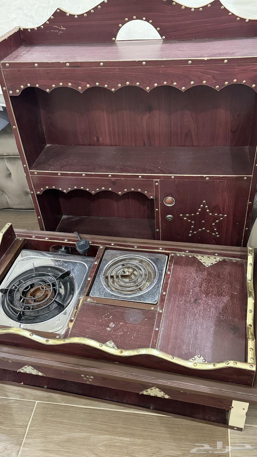 Heater and Dalal cabinet64421040066562110