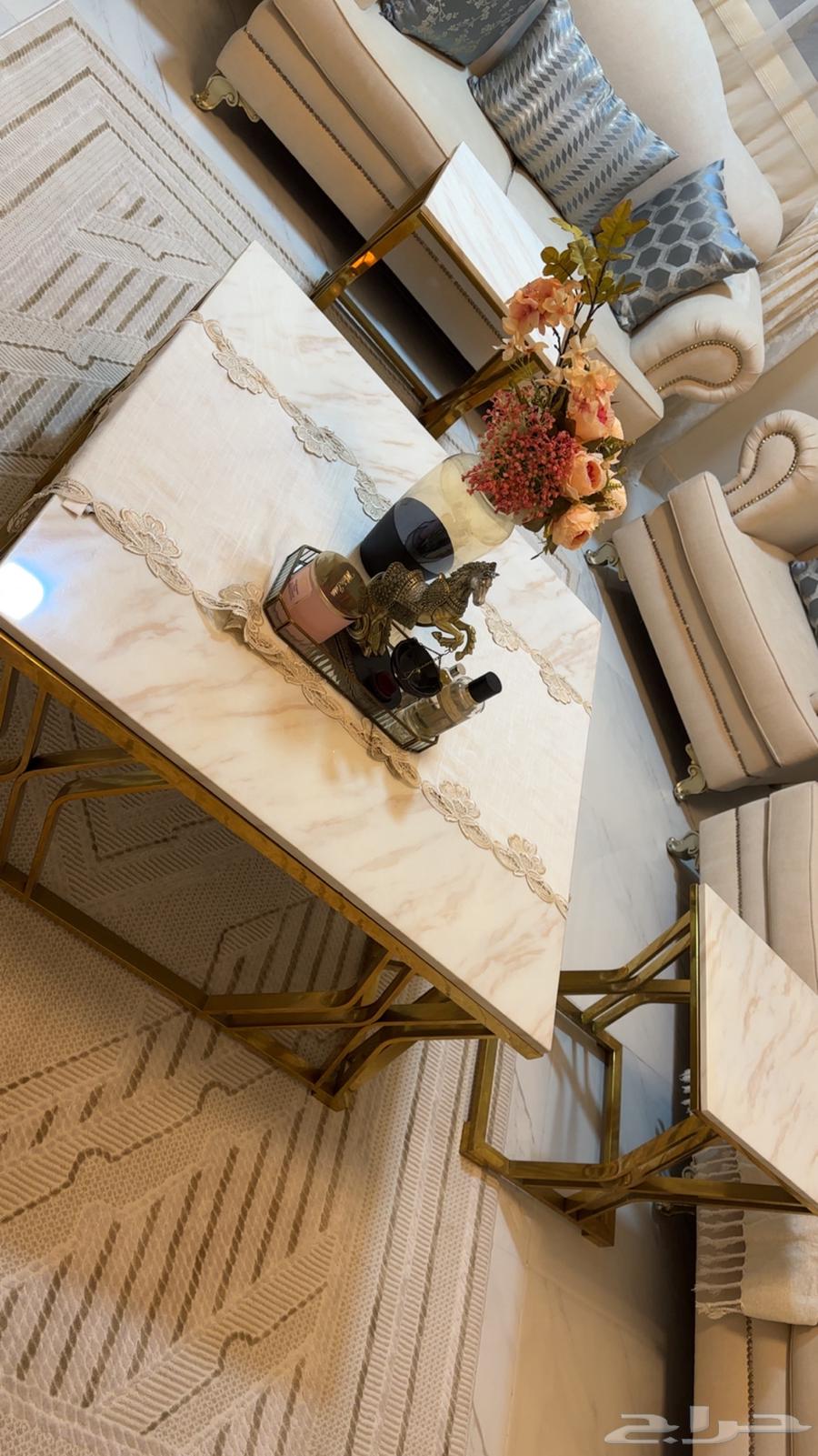 طاولات جديده للبيع ب 60064425489030145110