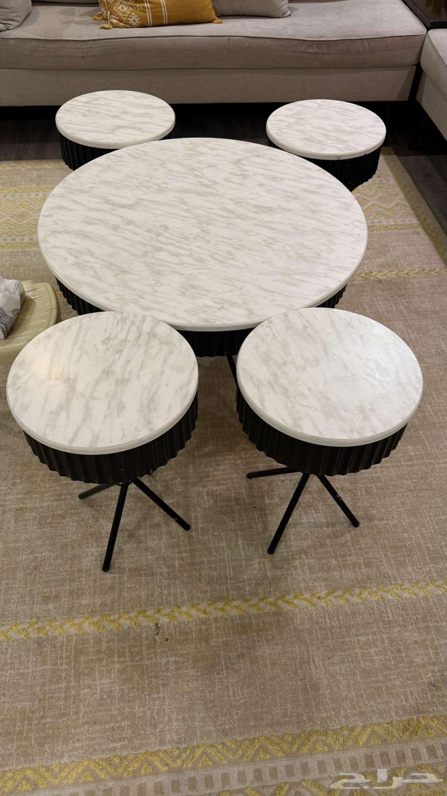 Sofa with tables for sale64421825051009112