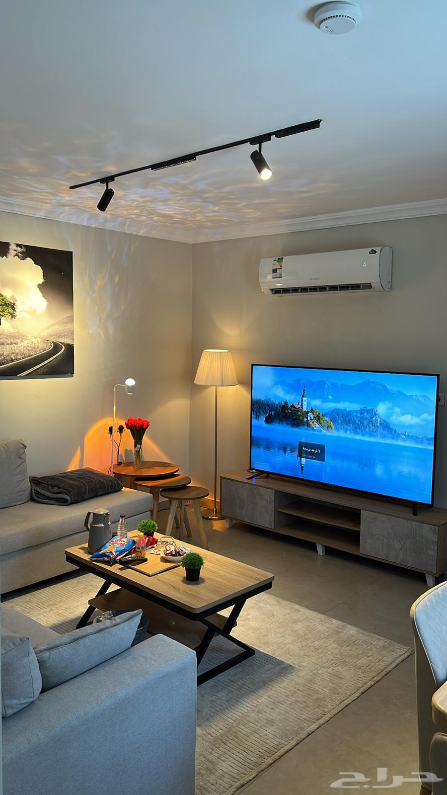 غرفه نوم وكنب صاله وباب دخول ذكي64425300415234110