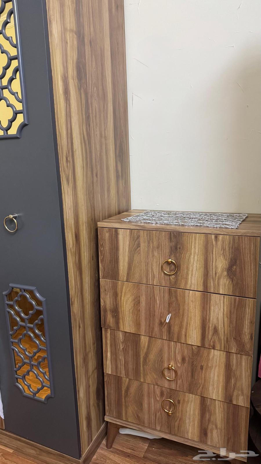 غرفة نوم64425783976963110