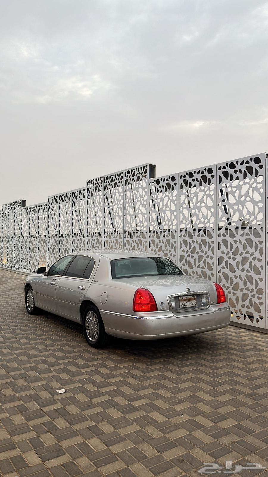 فورد تاون كار64581690639234112