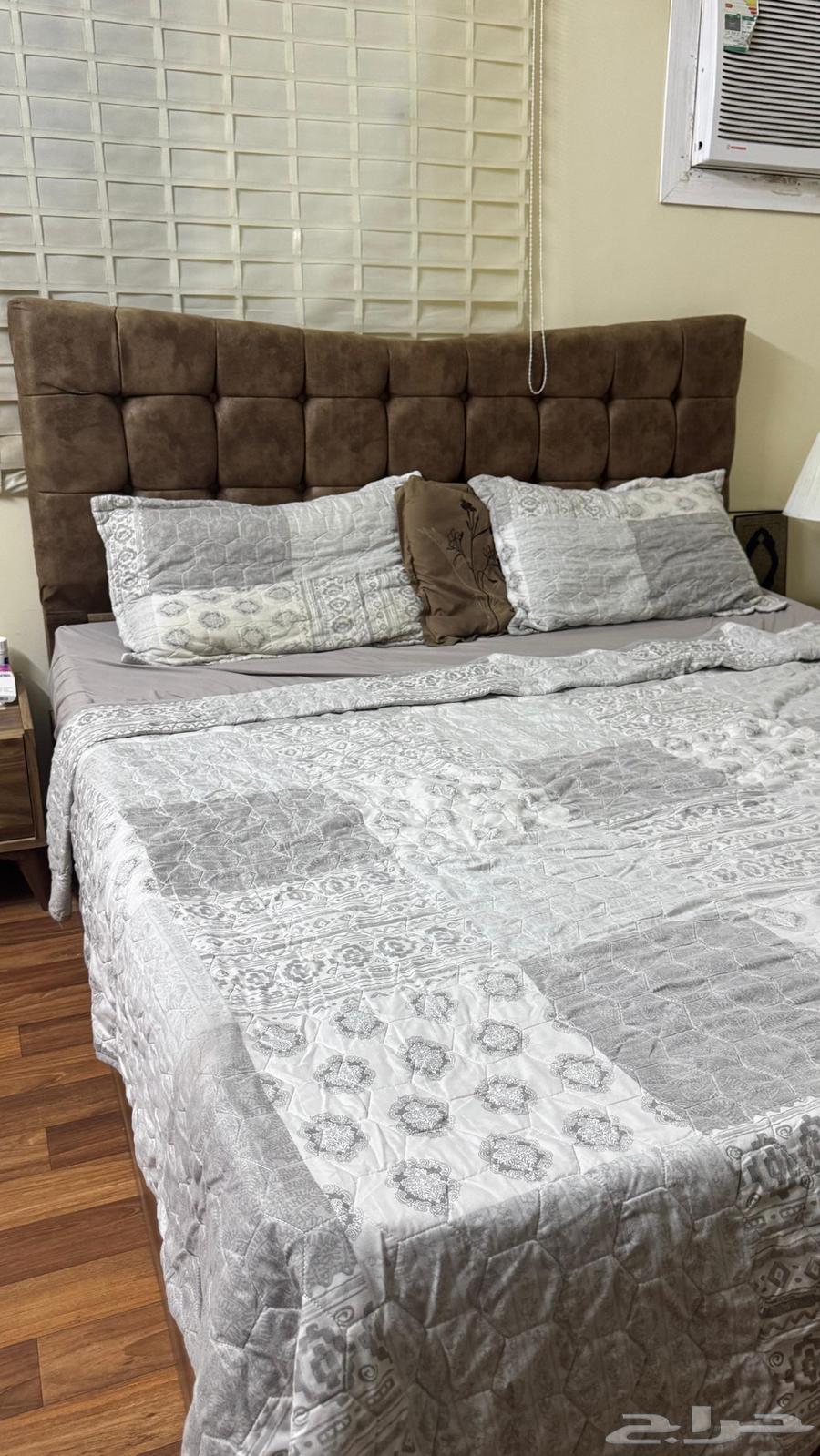 غرفة نوم64425783976963111