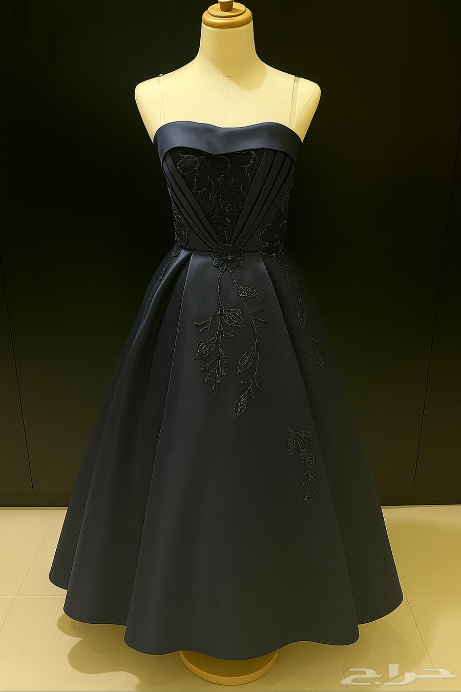 فستان كحلي لم يلبس تماما64425340568323110