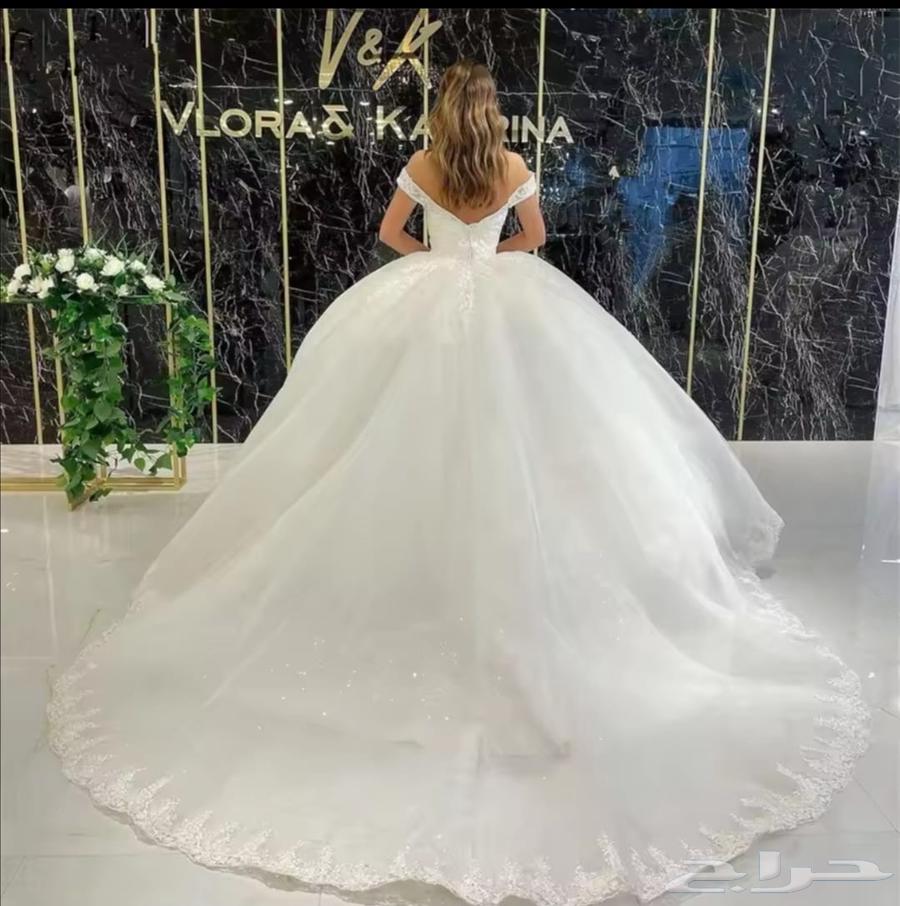 فستان زفاف للبيع بجميع اغراضو سعر2500قابل للتفاوض مقاس s64420135518977111