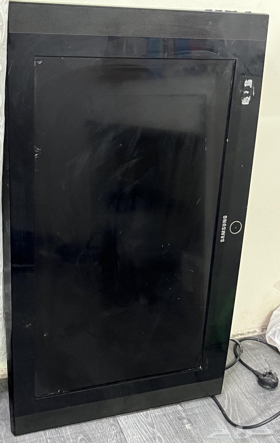 شاشة تلفزيون سامسونج64424092416641111