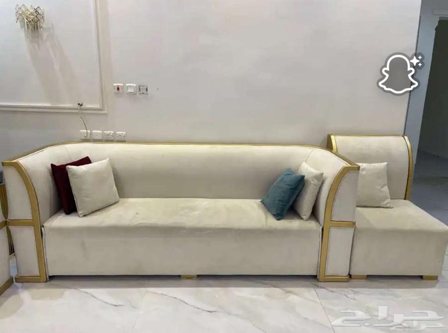 كنب مستخدم 6 قطع و ستاره و 7 طاولات64424535230723111