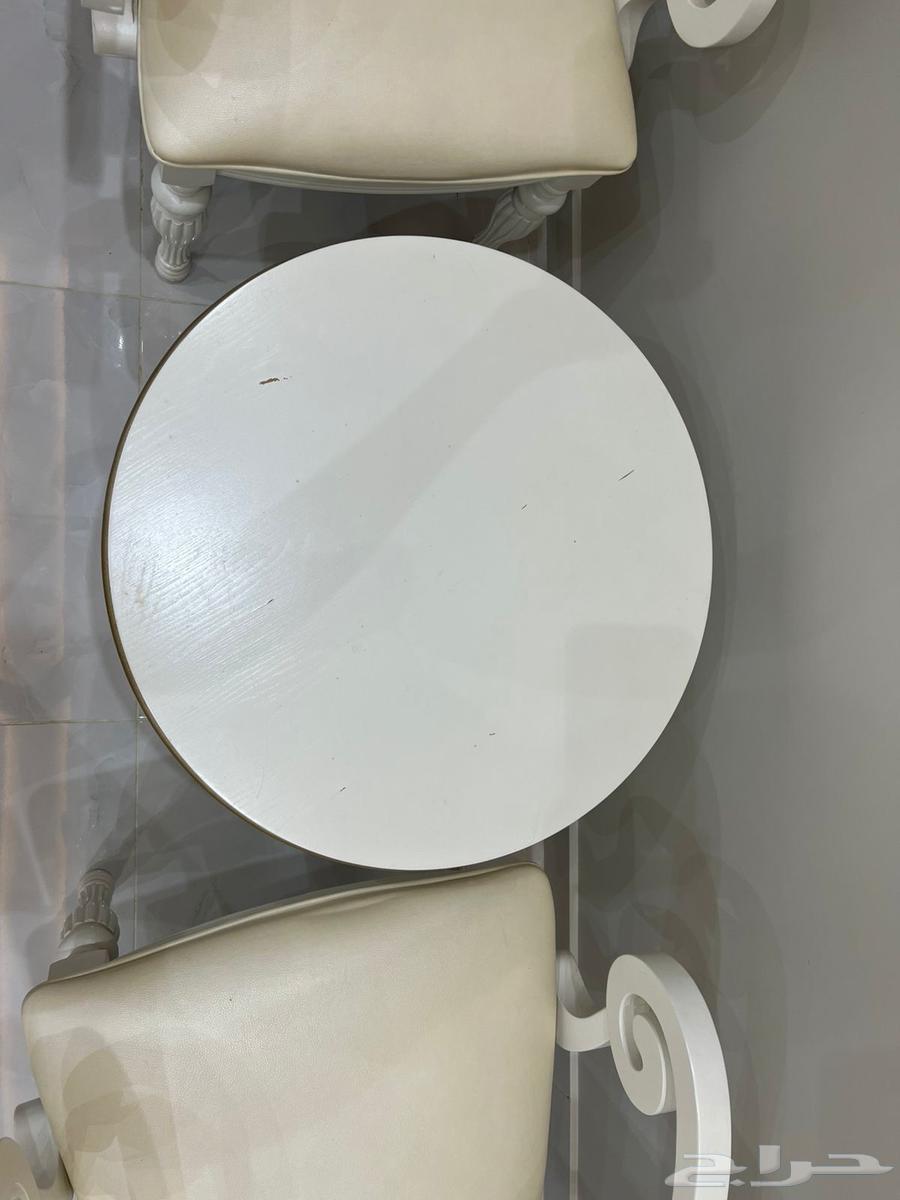 Large table with 2 chairs and a foam chair64423676595841113