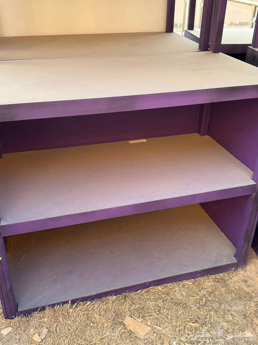 اثاث متفرق للبيع طاولات كراسي ابجورة بوث64424520445315110