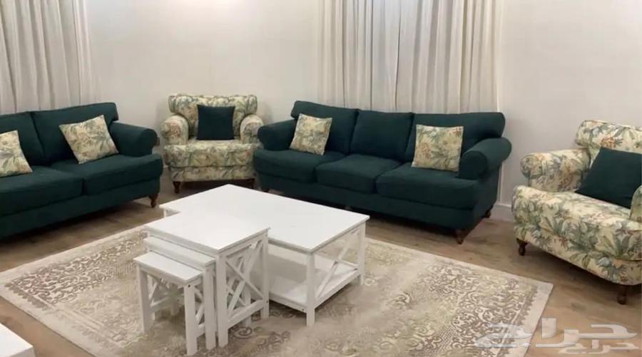 كنب مع زوليه للبيع64420310246147112