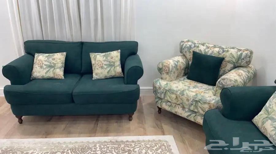 كنب مع زوليه للبيع64420310246147110