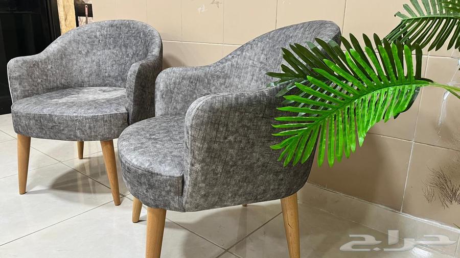 Gray Chair Set - 8 Months of Usage64443722622978114