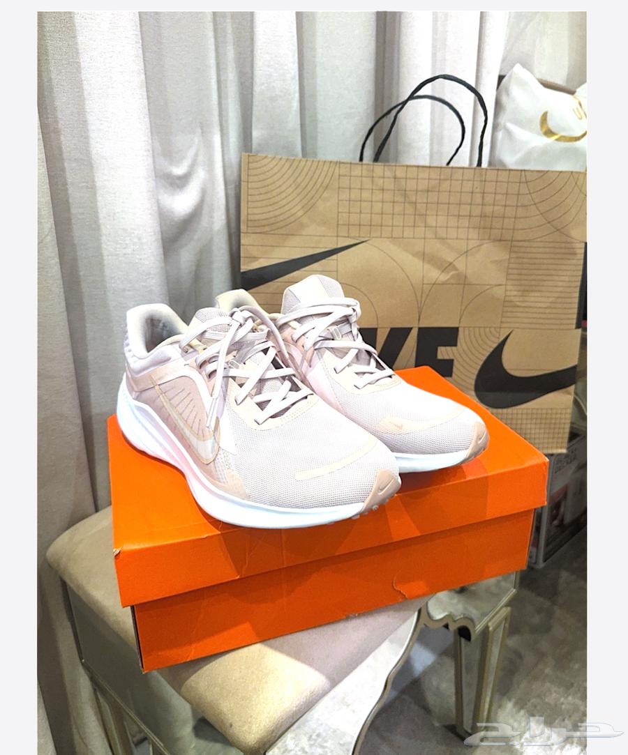 جزمه جري نايك64424963732866112