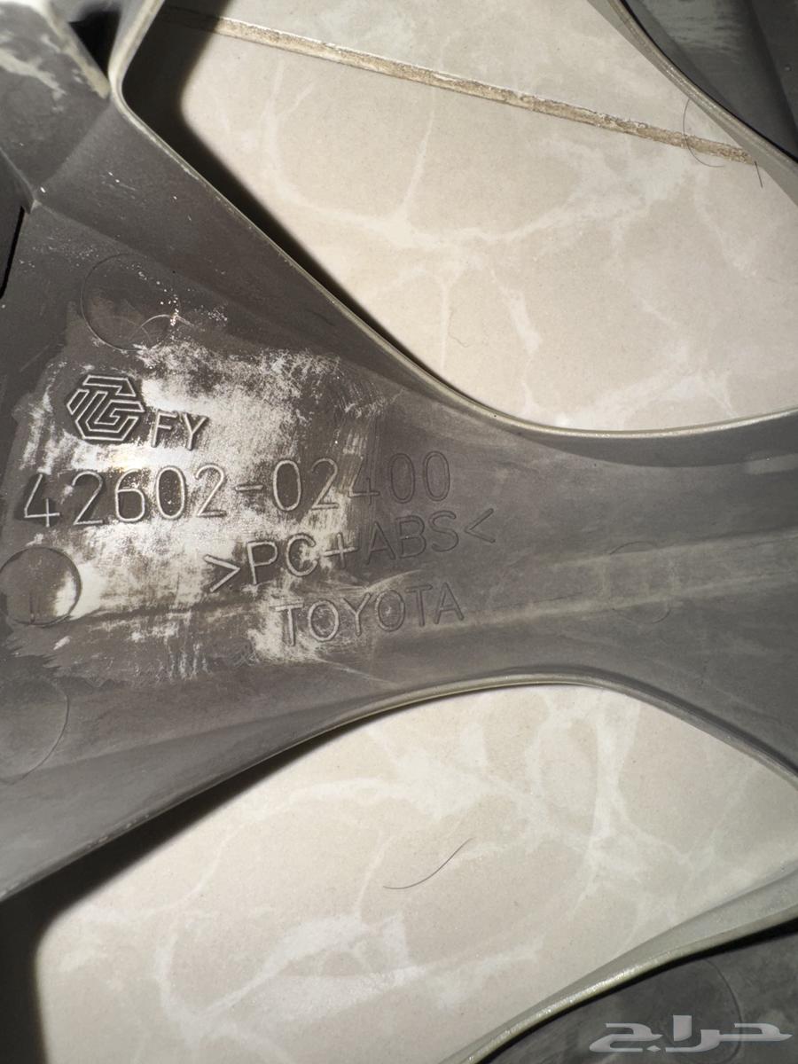 طاسة كورولا2015 (اصليه) للبيع64584234895490111