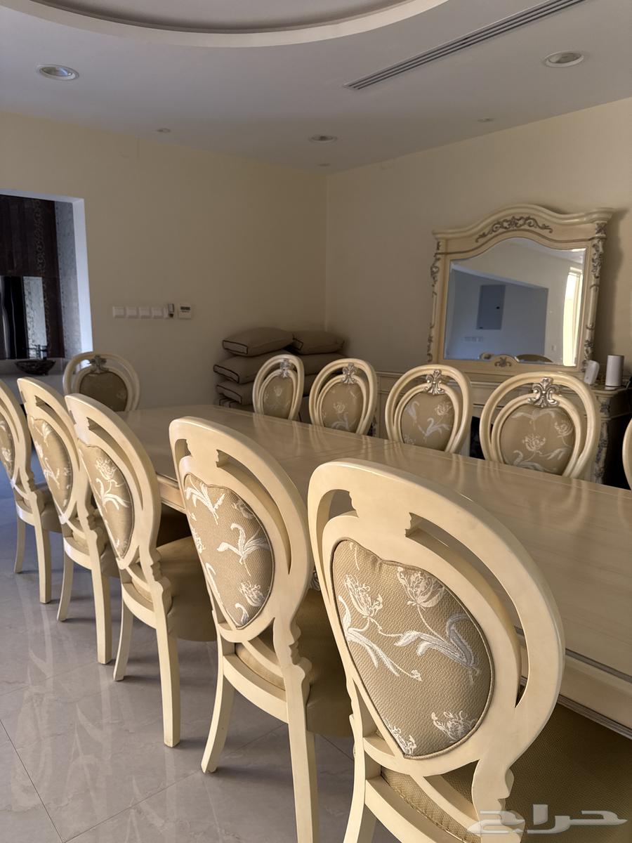 طاوله 12 كرسي كلاسيك64423542730625110