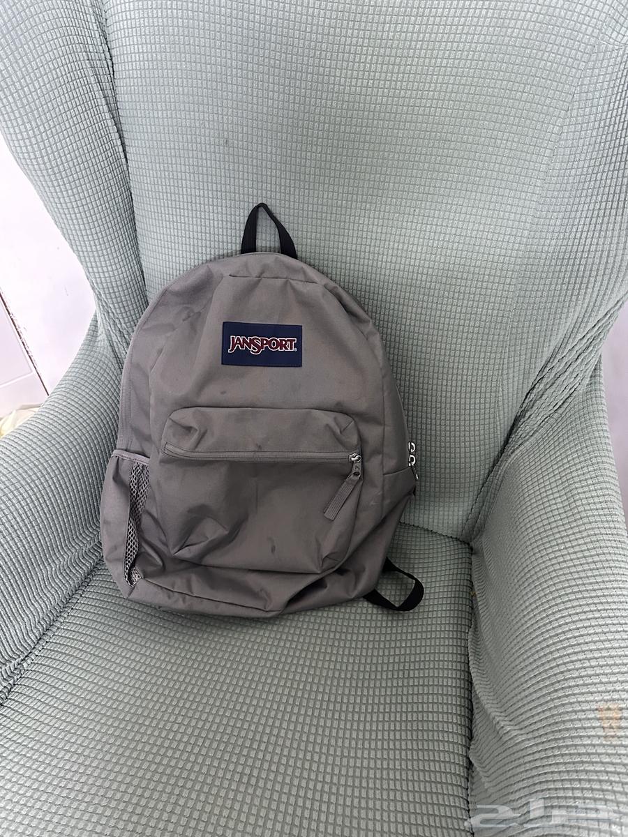 للبيع شنطه جانسبورت للمدرسه64419878830721110