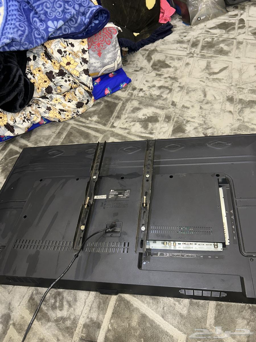 MTC smart screen, clean and free of scratches and defects64419757282689112