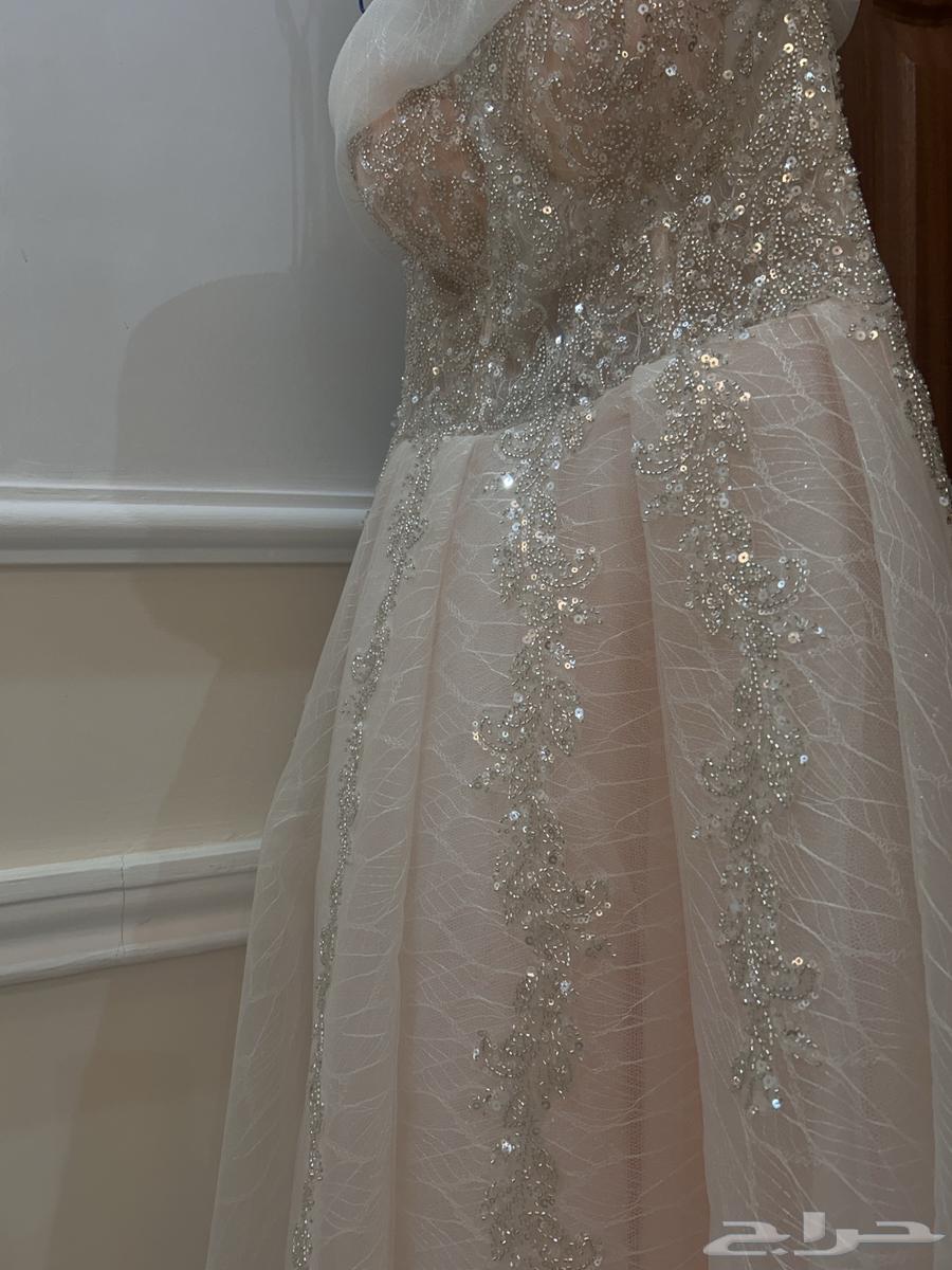 فستان ملكه لبس مرا وحده نظيف مغسل ومكوي خالي من العيوب64423292427778111