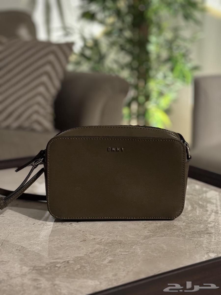 شنط ماركات أصليه مستعمله للبيع ارخص سعر64421364227713113