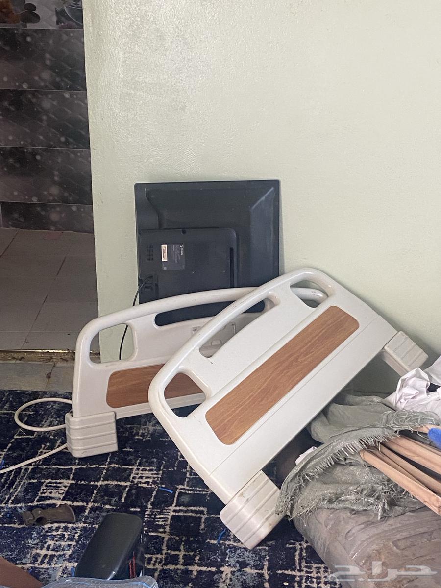 سرير مستشفى يدوي64423649701635112