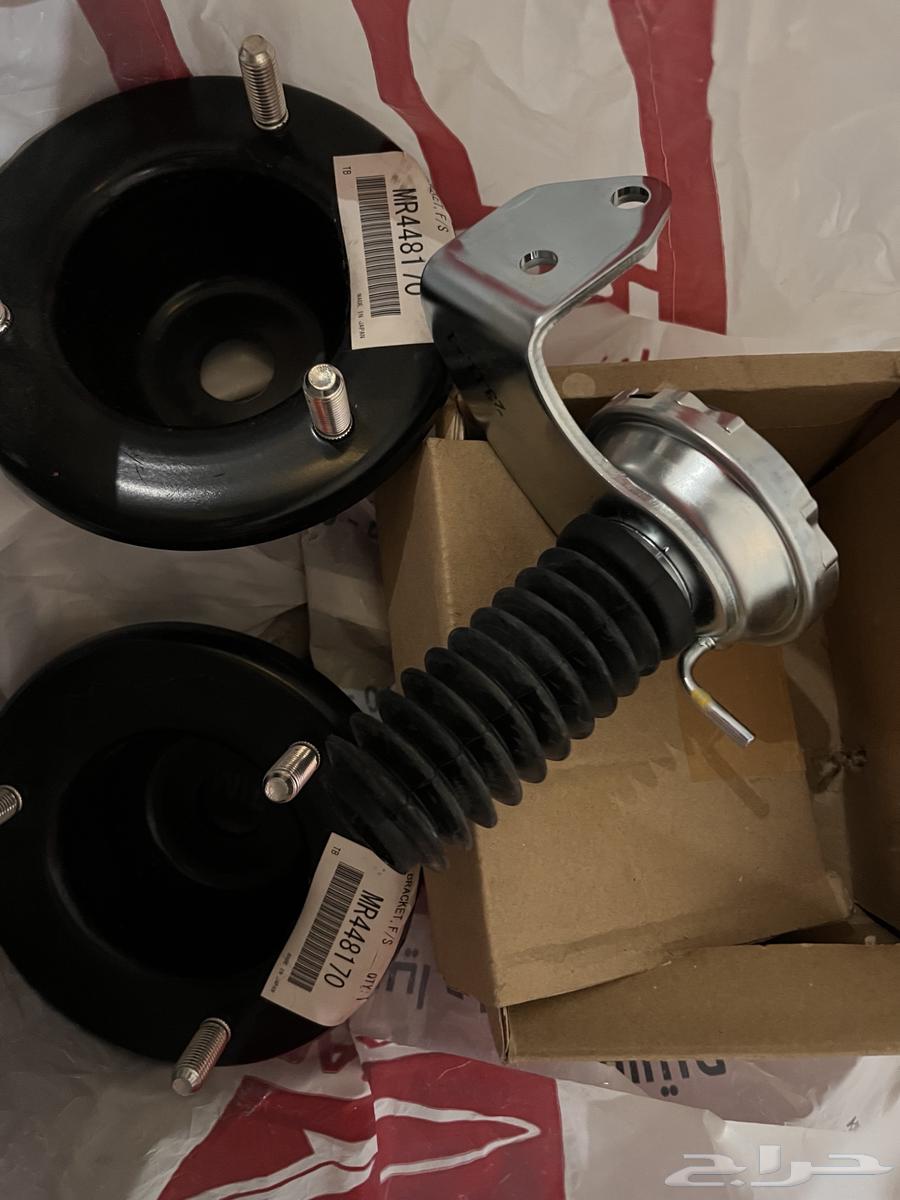 قطع غيار باجيرو 2007 كنترول حساس الدبل وكراسي مساعدات64586078388737110