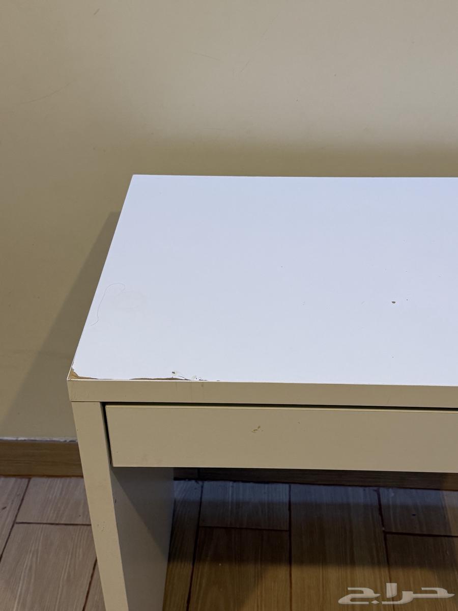 مكتب ابيض خشب64422848658178112