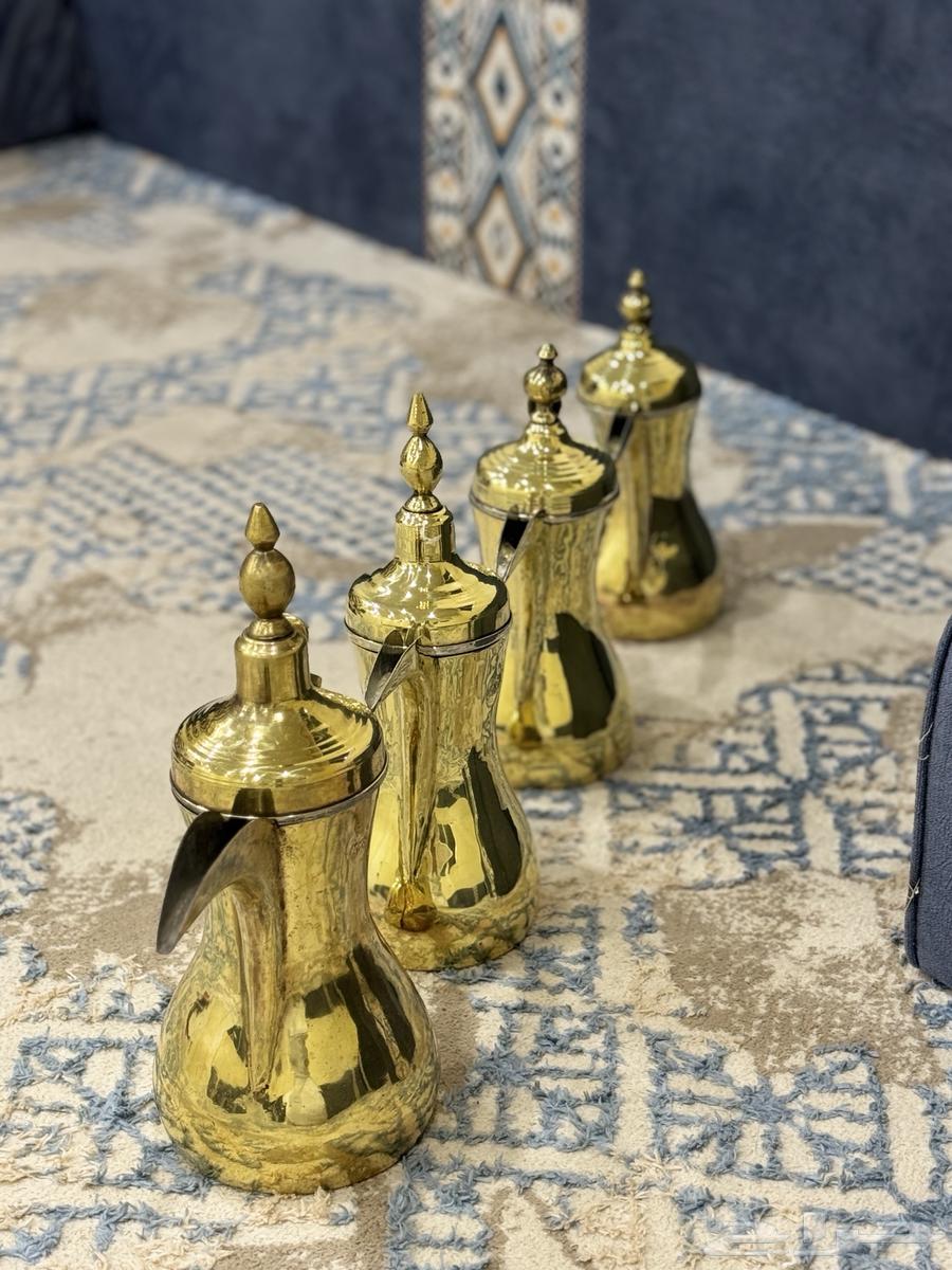 Dallal Tahir Khatib and Omar Al-Baqi Sealed64425259817602112