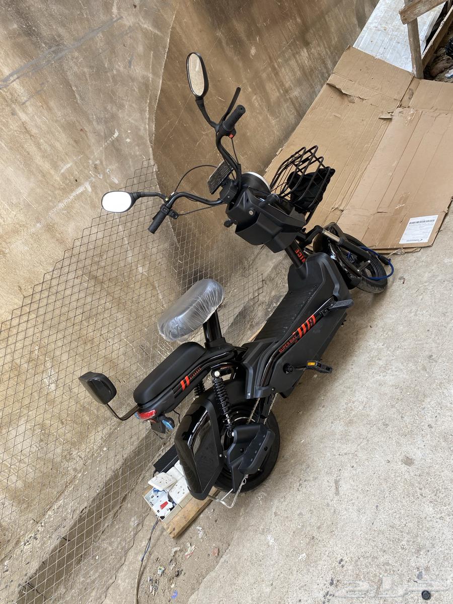 اسكوتر استعمل 25 يوم سبب البيع السفر السعر 1200 ريال64422096392066111