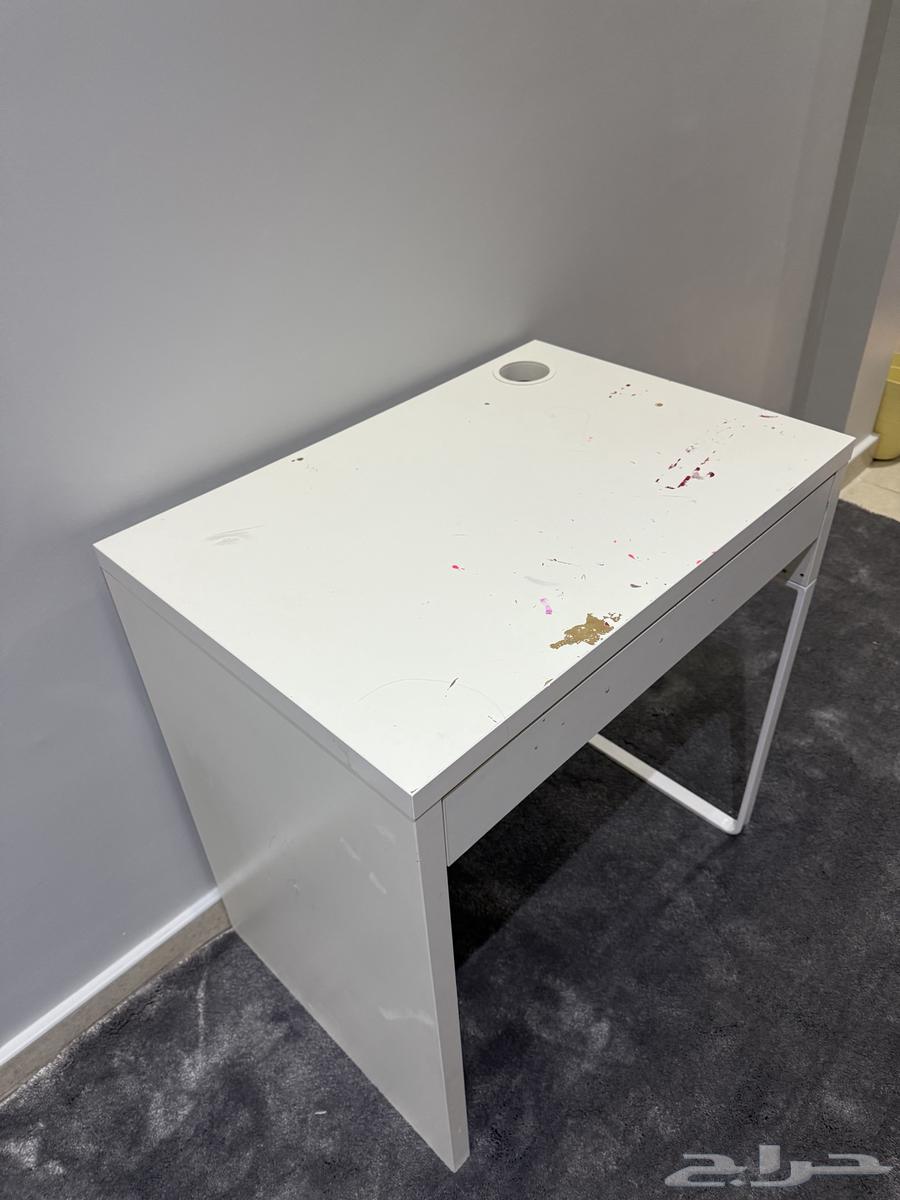 مكتب ايكيا ابيض مستخدم خالي من الكسور64423556108417113