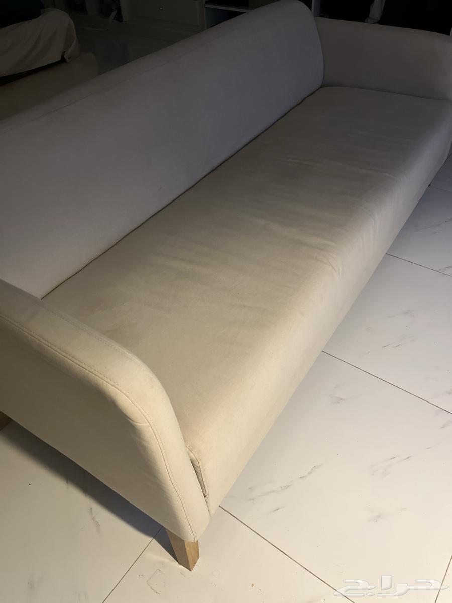 كنبة من IKEA شبه جديدة آخر إصدار على السوم64421337308546110