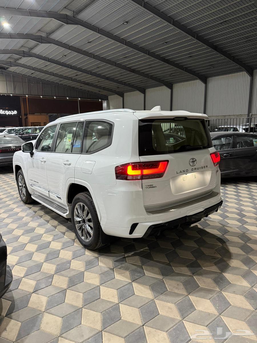 تويوتا لاندكروزر 2025-GXR-L5خليجي بحريني اقل سعر بطاقة64584007673858114