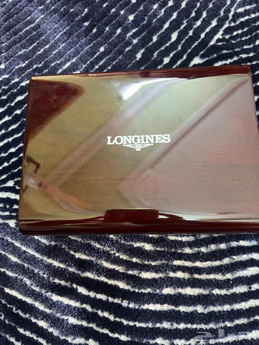 ساعه لوجين اصليه شبه جديده للبيع64422598771970113