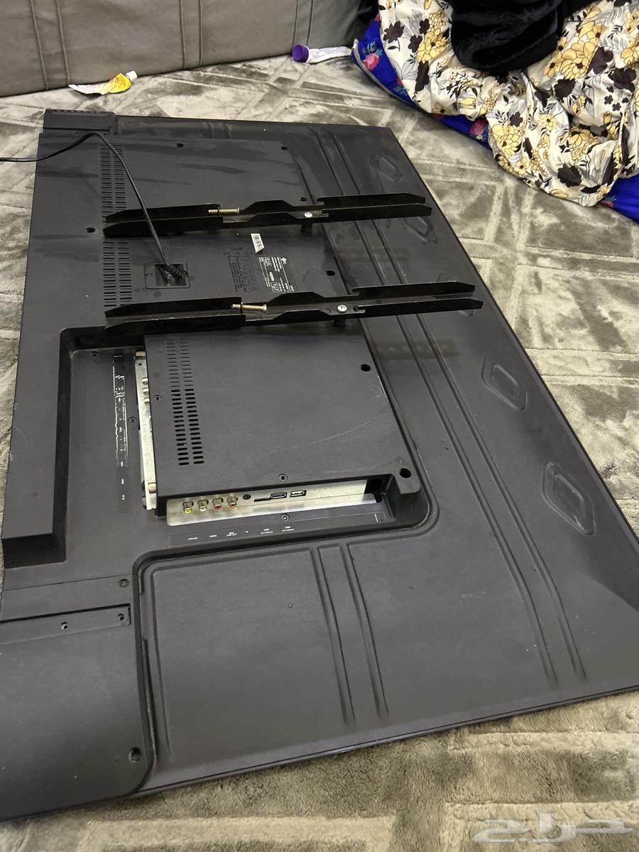 MTC smart screen, clean and free of scratches and defects64419757282689113