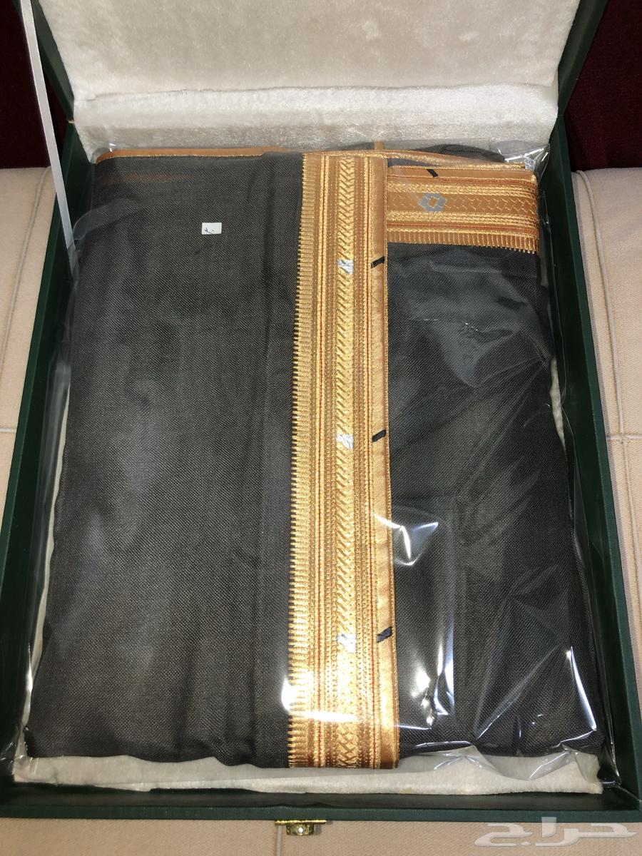 بشوت ملكية فاخرة للمناسبات والإهداء عروض واسعار خاصة البشت64424504263682113