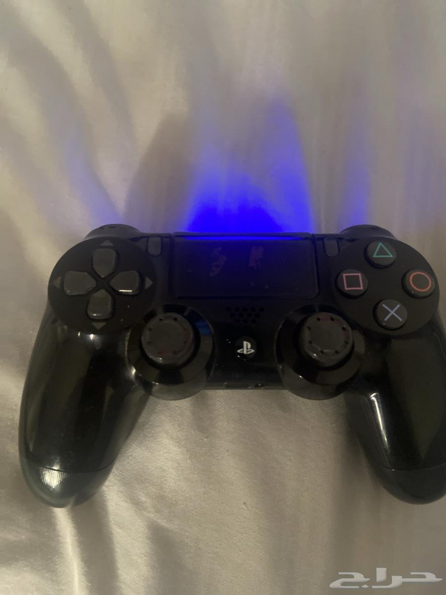 Sony 4 regular, new with charger and controller up to 85064422462149762111